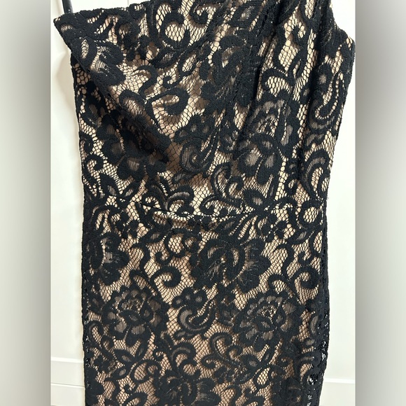 Vivian Diamond Dessy Collection one shoulder lace evening gown - Picture 3 of 4